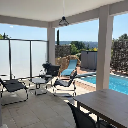 Les Jardins De La Graviere A 5 Mn De Lourmarin Avec Piscine Privee Villa *