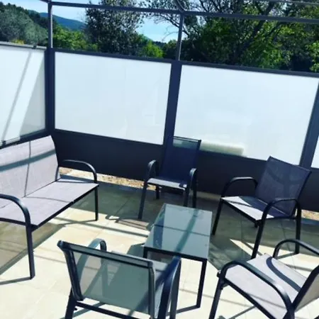 Les Jardins De La Graviere A 5 Mn De Lourmarin Avec Piscine Privee Villa